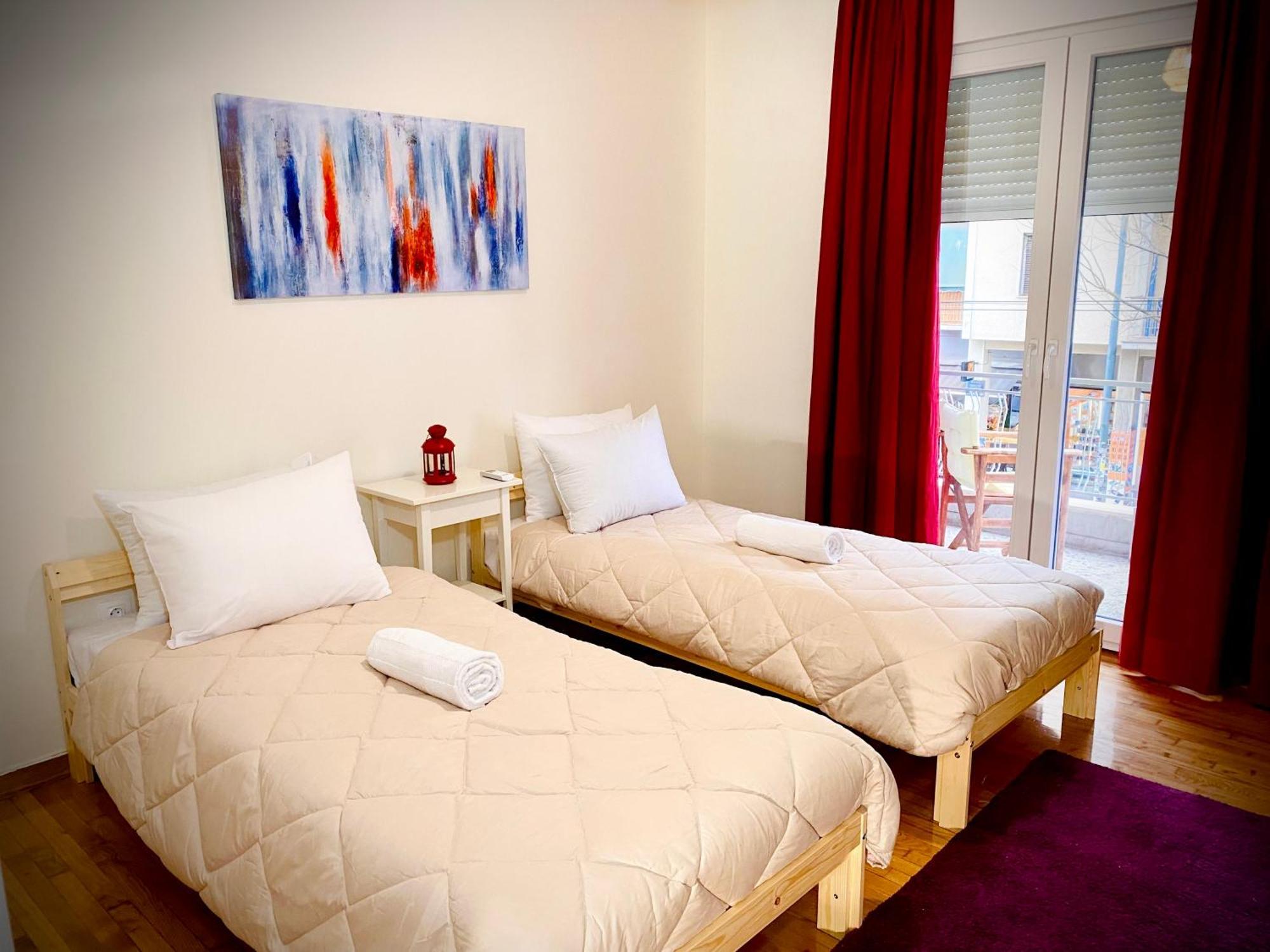 Spacious 2 Bedroom Apartment Downtown Athens - Explore Center By Foot Exterior photo